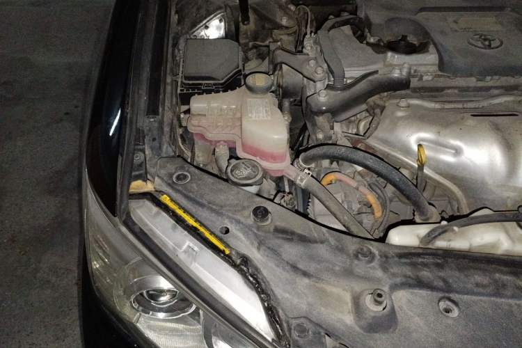 Used Toyota Camry 2012 Luxurious Edition 2.5HG Zunrui Engine Bay Right