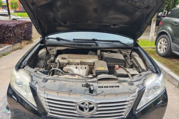 Used Toyota Camry 2012 2.0G Luxury Edition Engine Bay