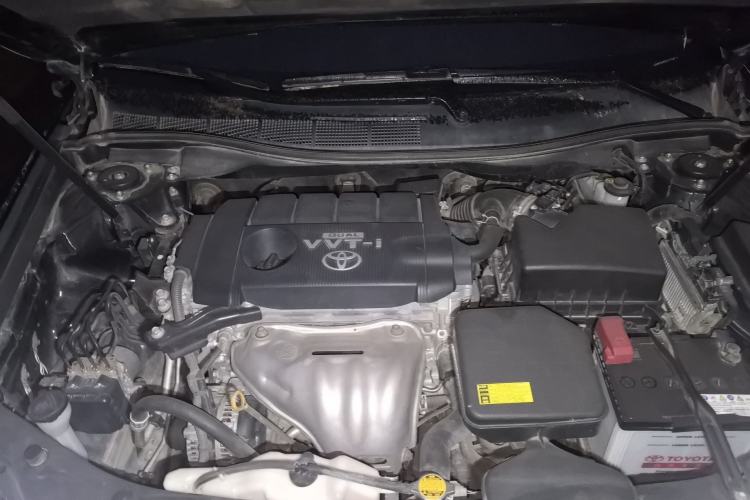 Used Toyota Camry 2012 2.5G Luxury Edition Engine Bay