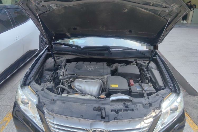 Used Toyota Camry 2012 2.5G Luxury Edition Engine Bay