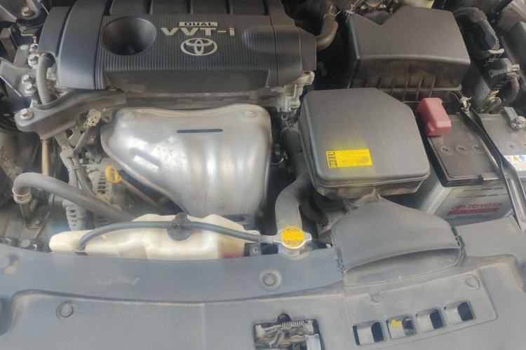 Used Toyota Camry 2012 2.5G Luxury Edition Engine Bay