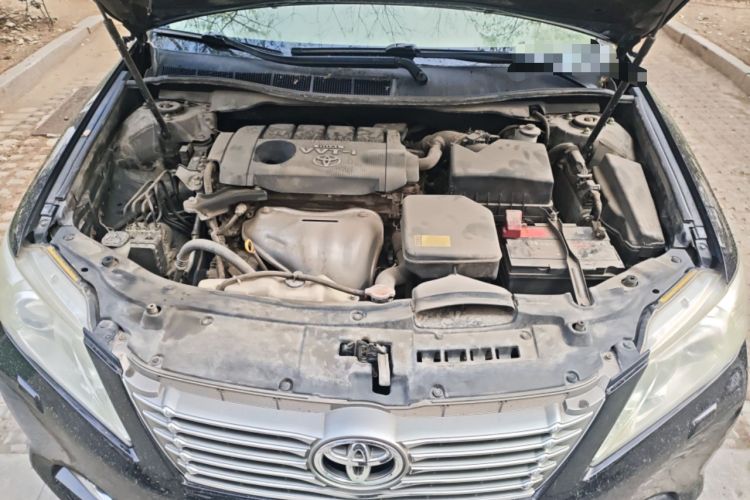Used Toyota Camry 2012 2.5G Luxury Edition Engine Bay