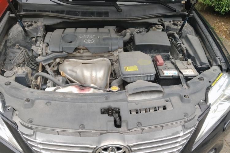Used Toyota Camry 2012 2.5G Luxury Edition Engine Bay