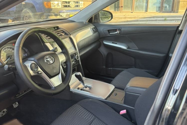 Used Toyota Camry 2012 Junrui 2.0S Radiant Edition Exterior 2