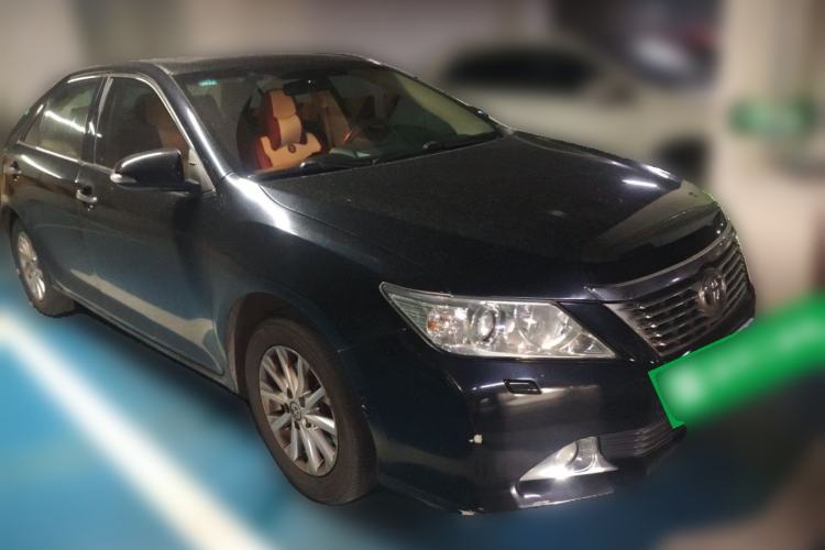Used Toyota Camry 2012 2.5G Luxury Edition Front Right 45 Deg