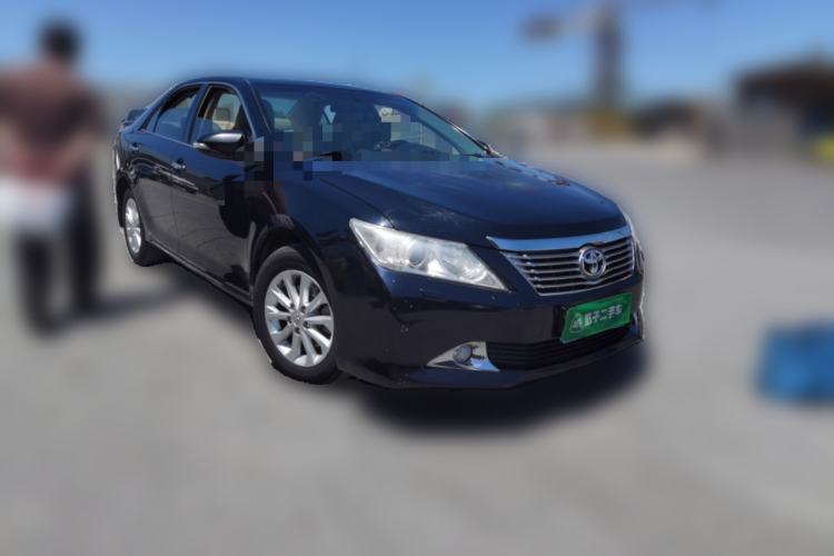 Used Toyota Camry 2012 2.5G Luxury Edition Front Right 45 Deg