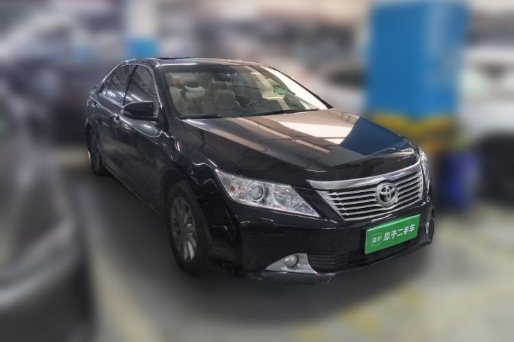 Used Toyota Camry 2012 2.5G Luxury Edition Front Right 45 Deg