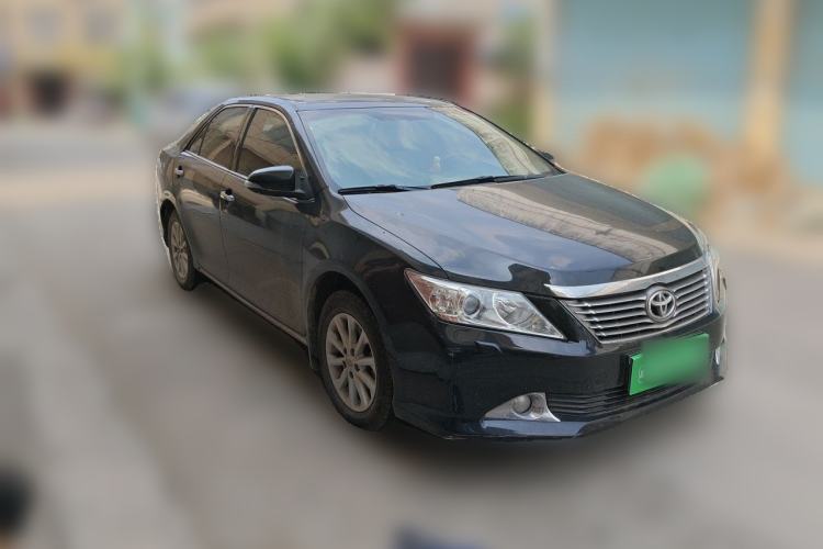 Used Toyota Camry 2012 2.5G Luxury Edition Front Right 45 Deg