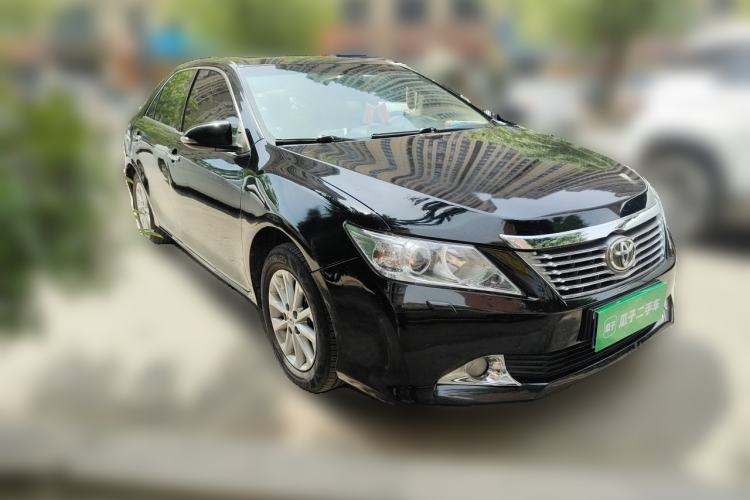 Used Toyota Camry 2012 2.5G Luxury Edition Front Right 45 Deg