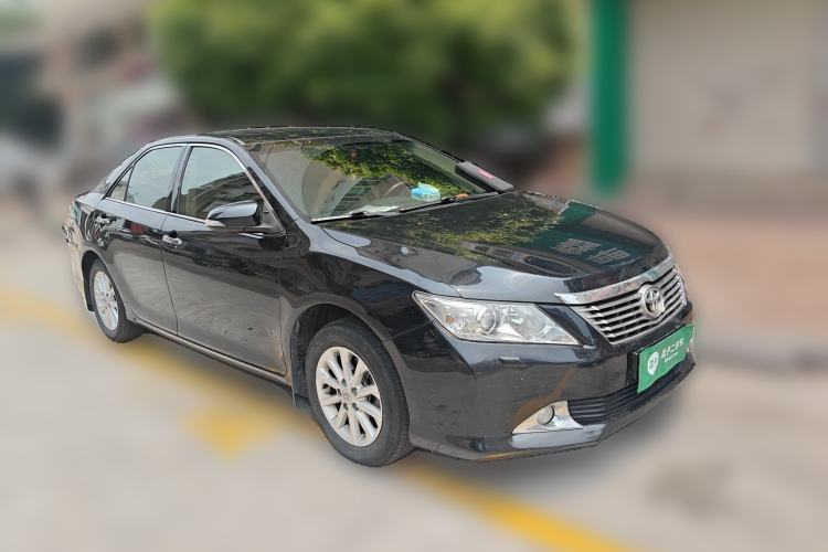 Used Toyota Camry 2012 2.5G Luxury Edition Front Right 45 Deg