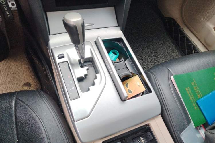 Used Toyota Camry 2012 Junrui 2.0S Radiant Edition Gear Lever