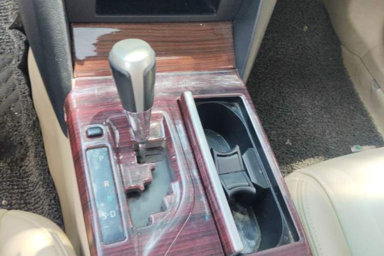 Used Toyota Camry 2012 Junrui 2.0S Radiant Edition Gear Lever