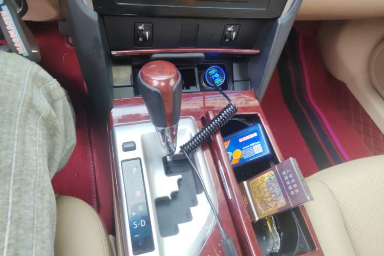 Used Toyota Camry 2012 2.0G Luxury Edition Gear Lever