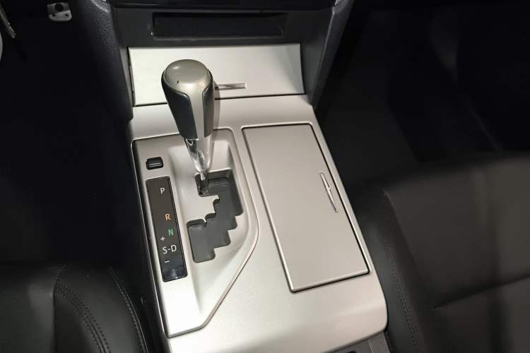Used Toyota Camry 2012 Junrui 2.0S Radiant Edition Gear Lever