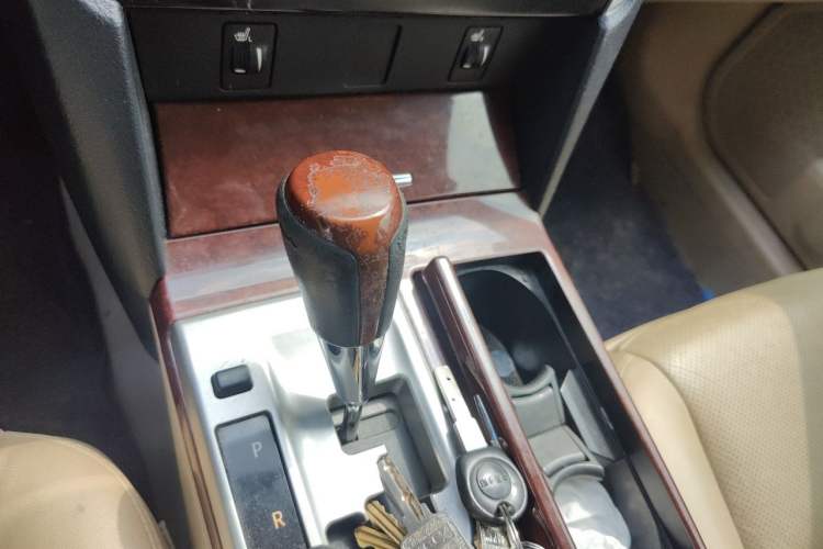 Used Toyota Camry 2012 2.0G Luxury Edition Gear Lever