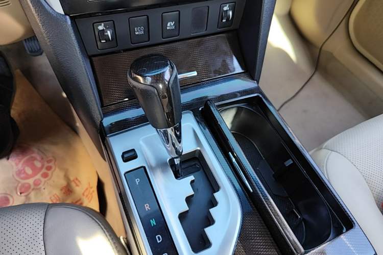 Used Toyota Camry 2012 Luxurious Edition 2.5HG Zunrui Gear Lever