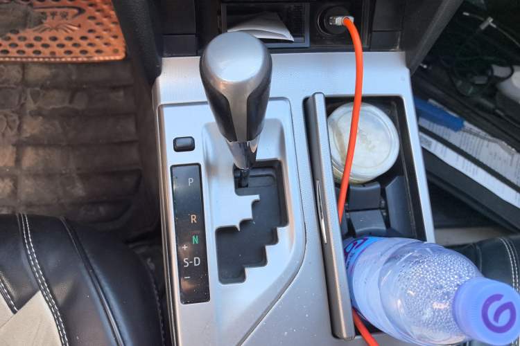 Used Toyota Camry 2012 Junrui 2.0S Radiant Edition Gear Lever