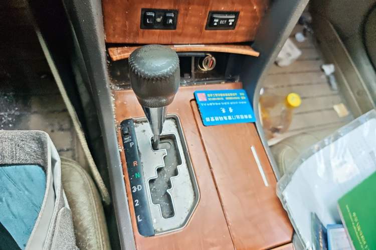 Used Toyota Camry 2012 200G Classic Luxury Edition Gear Lever