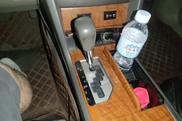 Used Toyota Camry 2012 200G Classic Luxury Edition Gear Lever