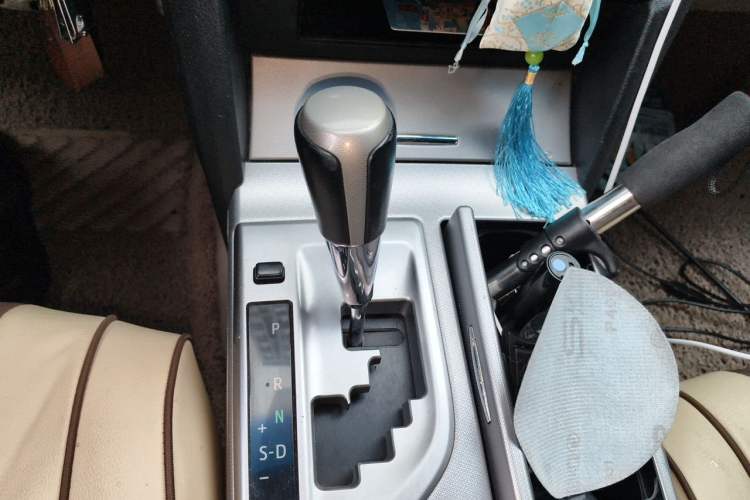 Used Toyota Camry 2012 Junrui 2.0S Radiant Edition Gear Lever