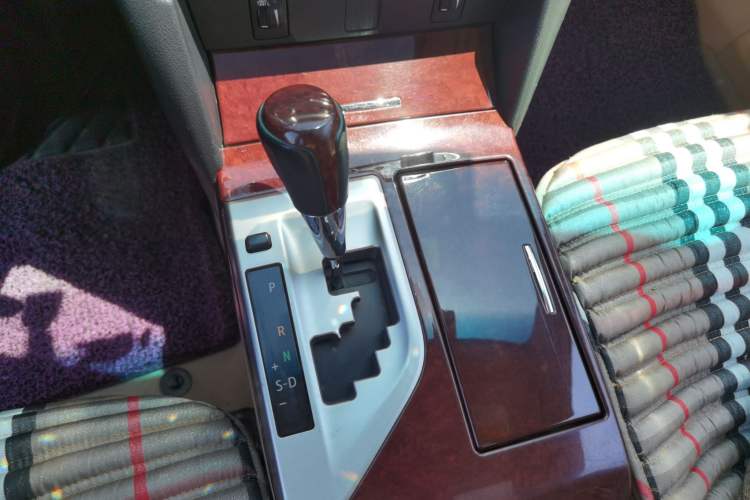 Used Toyota Camry 2012 2.5G Luxury Edition Gear Lever