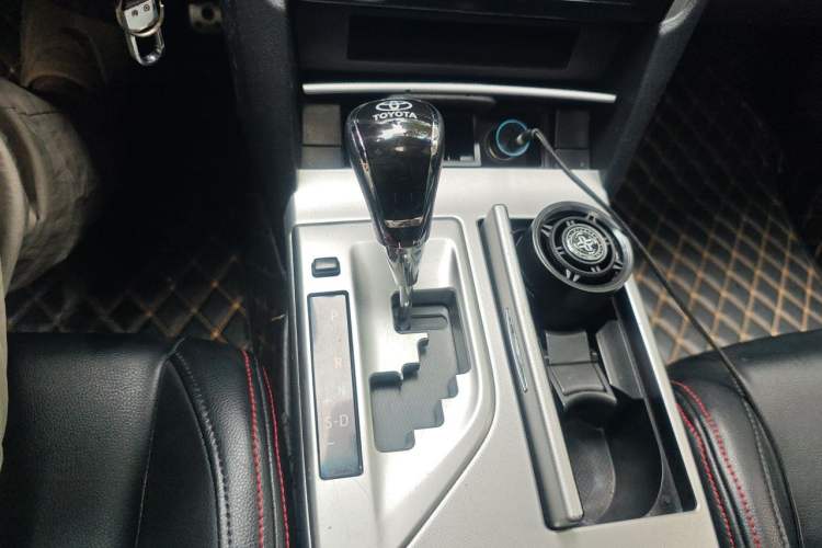 Used Toyota Camry 2012 Junrui 2.0S Radiant Edition Gear Lever