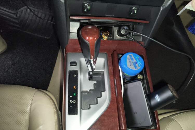 Used Toyota Camry 2012 2.5G Luxury Edition Gear Lever