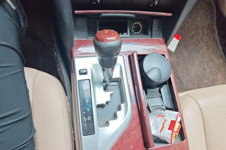 Used Toyota Camry 2012 2.0G Luxury Edition Gear Lever