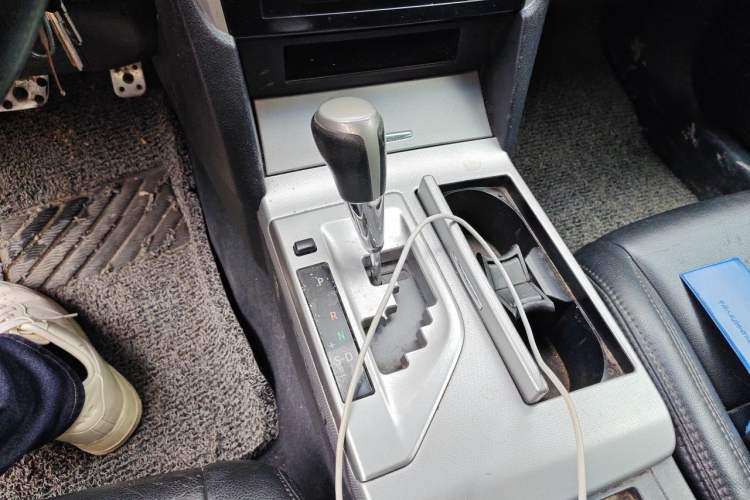 Used Toyota Camry 2012 Junrui 2.0S Radiant Edition Gear Lever