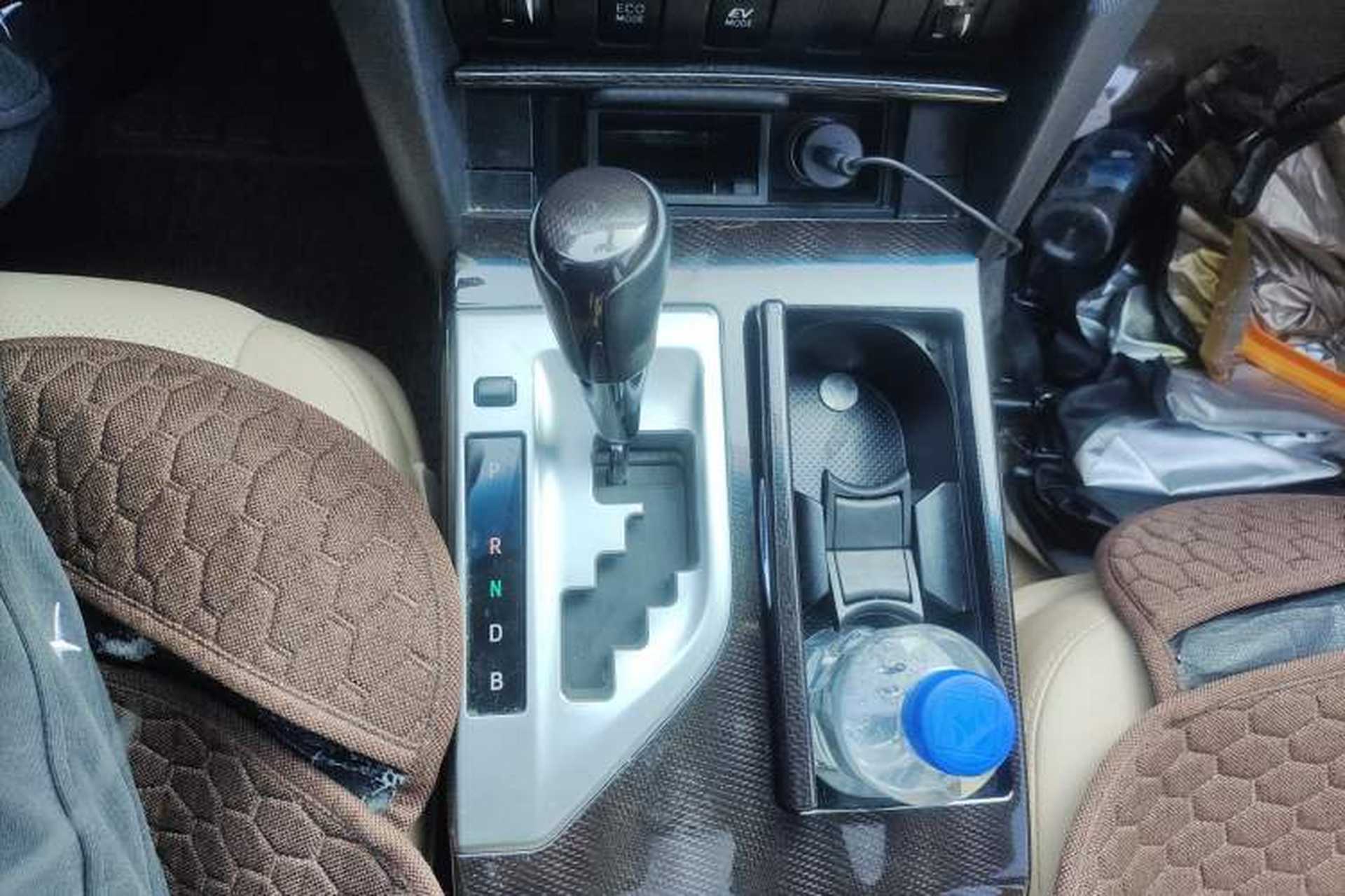 Used Toyota Camry 2012 Luxurious Edition 2.5HG Zunrui Gear Lever