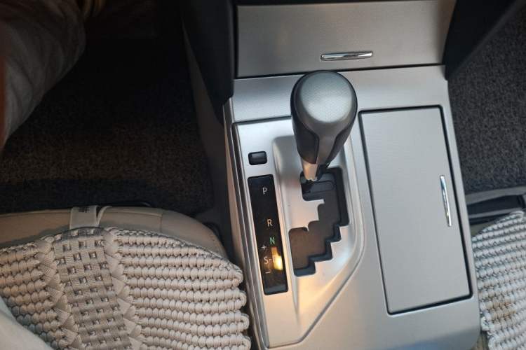 Used Toyota Camry 2012 Junrui 2.0S Radiant Edition Gear Lever