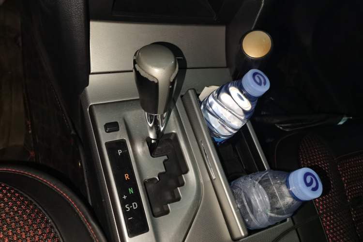Used Toyota Camry 2012 Junrui 2.0S Radiant Edition Gear Lever