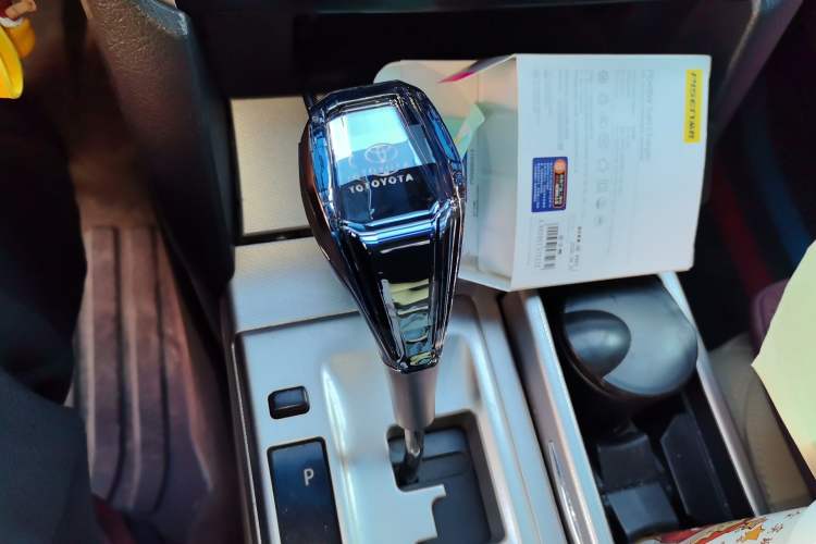 Used Toyota Camry 2012 Junrui 2.0S Radiant Edition Gear Lever