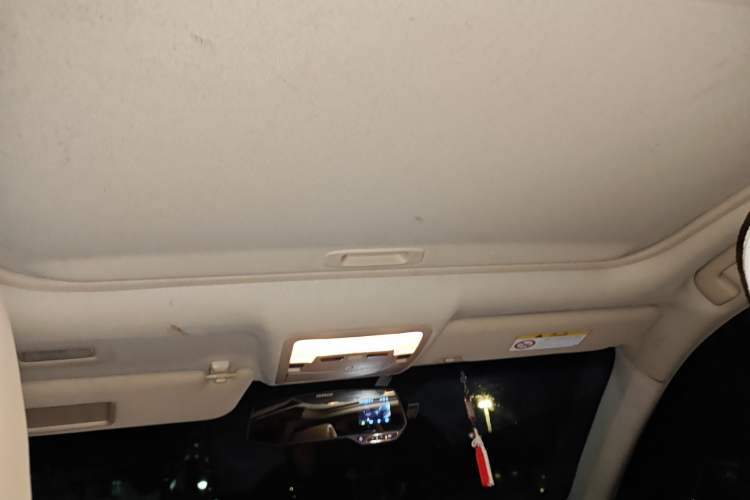 Used Toyota Camry 2012 2.5G Luxury Edition Headliner