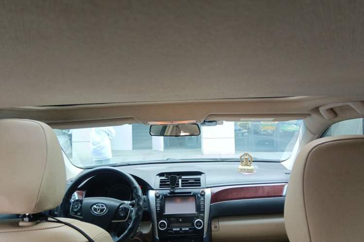 Used Toyota Camry 2012 2.0G Luxury Navigation Edition Headliner