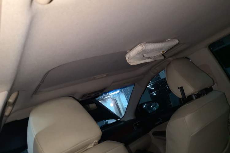Used Toyota Camry 2012 2.5G Luxury Edition Headliner