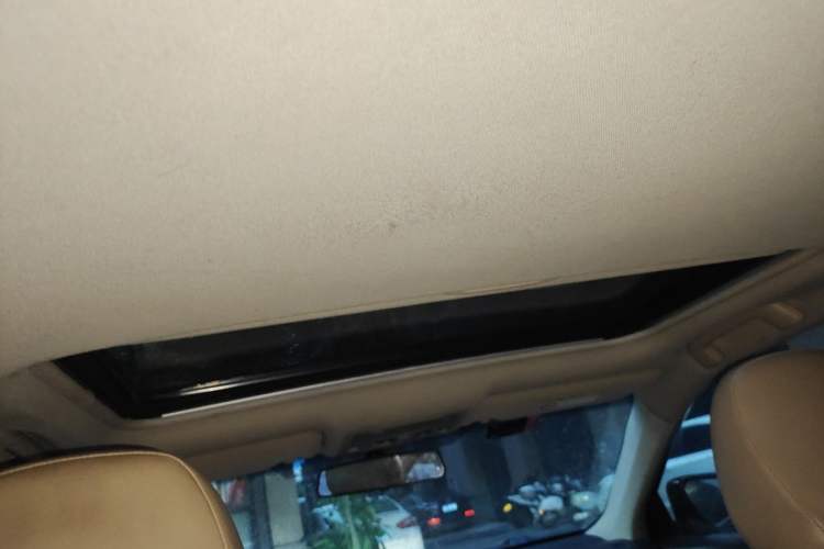 Used Toyota Camry 2012 2.5G Luxury Edition Headliner