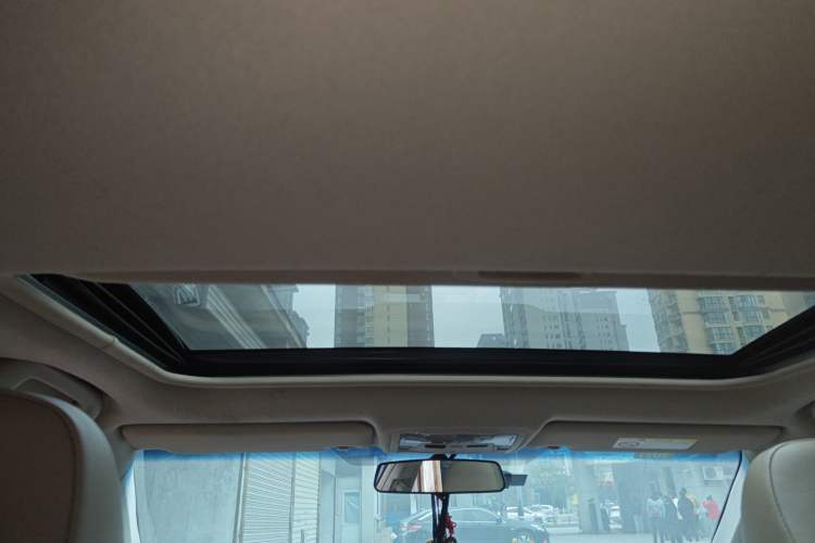 Used Toyota Camry 2012 2.5G Luxury Navigation Edition Headliner