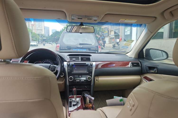 Used Toyota Camry 2012 2.5G Luxury Edition Headliner