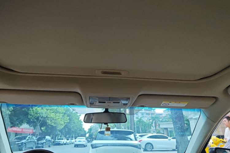 Used Toyota Camry 2012 2.5G Luxury Edition Headliner