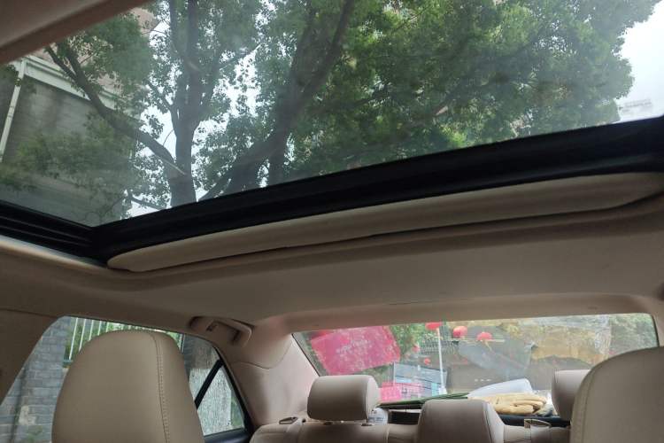 Used Toyota Camry 2012 2.5G Luxury Edition Headliner