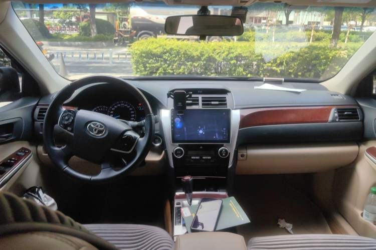 Used Toyota Camry 2012 2.5G Luxury Edition Headliner