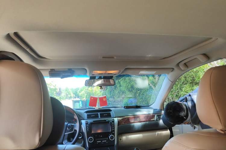 Used Toyota Camry 2012 2.5G Luxury Navigation Edition Headliner
