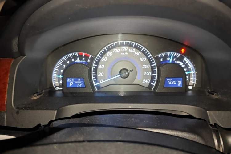 Used Toyota Camry 2012 2.5G Luxury Edition Instrument Cluster