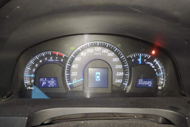 Used Toyota Camry 2012 2.5G Luxury Edition Instrument Cluster
