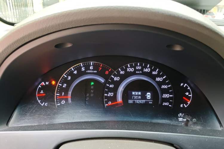 Used Toyota Camry 2012 200G Classic Luxury Edition Instrument Cluster