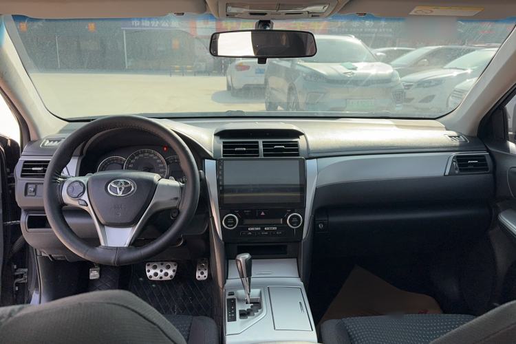 Used Toyota Camry 2012 Junrui 2.0S Radiant Edition Interior 3