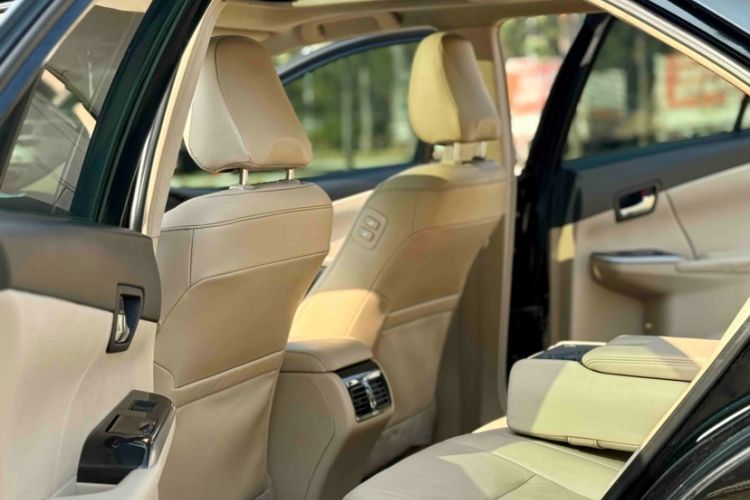 Used Toyota Camry 2012 Luxurious Edition 2.5HG Zunrui Interior 3