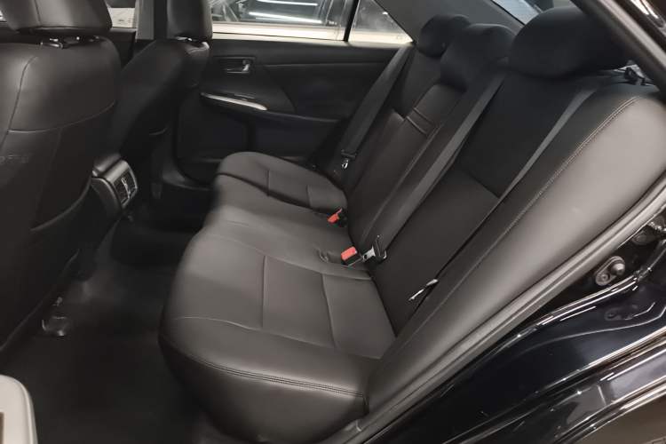 Used Toyota Camry 2012 Junrui 2.0S Radiant Edition Interior 4