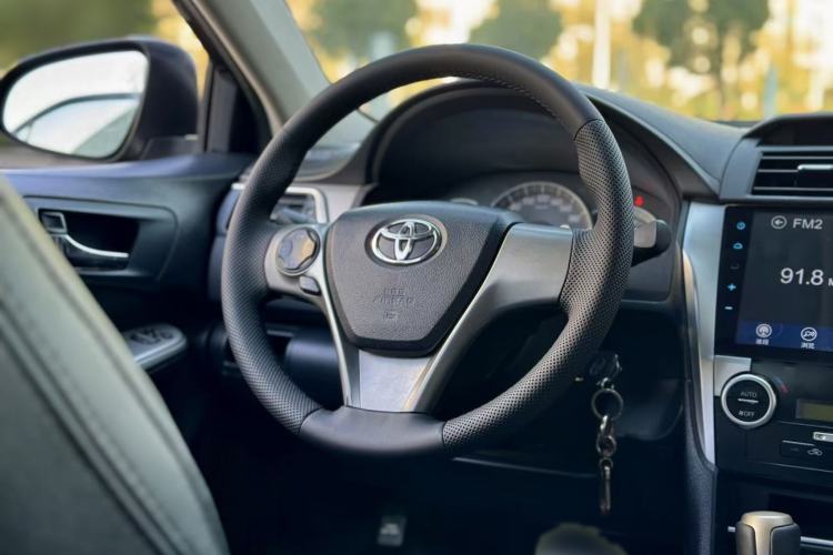 Used Toyota Camry 2012 Junrui 2.0S Radiant Edition Interior 5